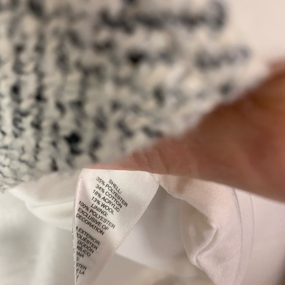 White House Black Market Size 2 Mini Straight Pencil Skirt houndstooth - Picture 5 of 7